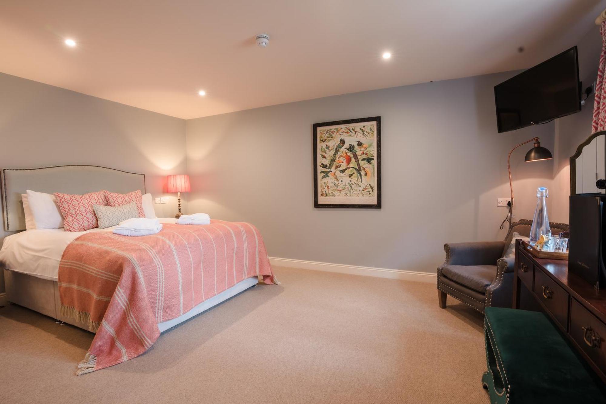 The Loddon Swan Bed & Breakfast Bagian luar foto