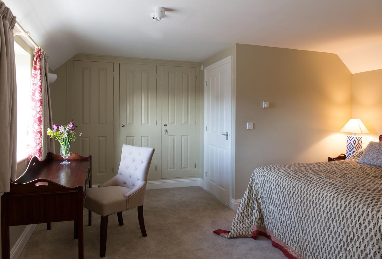 The Loddon Swan Bed & Breakfast Ruang foto